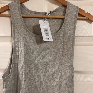 Grey gymshark tank